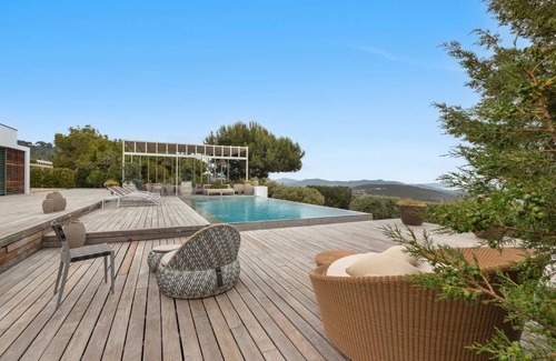 Sant Josep de sa Talaia Villa | 300 m² Villa ∙ 4 bedrooms ∙ 8 guests