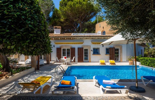 Provensals Villa | 300 m² Villa ∙ 4 bedrooms ∙ 8 guests