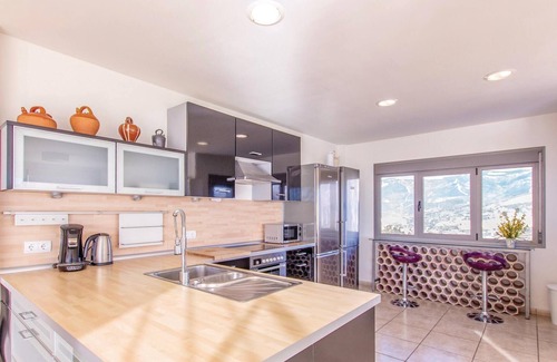 Competa House | 4 bedroom awesome home in Cómpeta