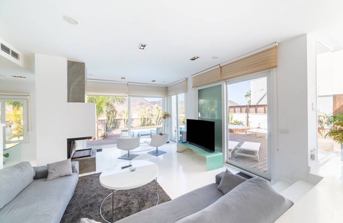 San Jose Villa | 410 m² Villa ∙ 2 bedrooms ∙ 5 guests