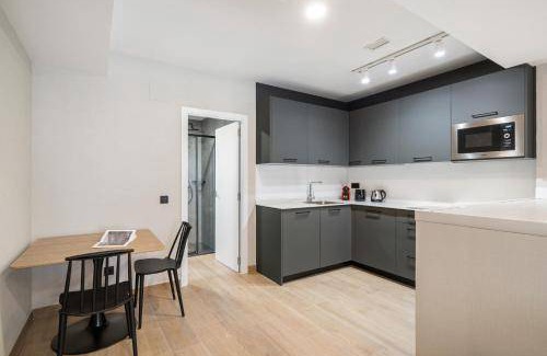 Cuatro Caminos Apartment | 45 m² Apartment ∙ 2 guests