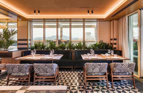 Ensanche Centro Hotel | 45 m² Hotel ∙ 127 guests
