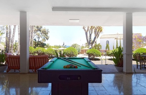 Tafira Other | 500 m² Accommodation ∙ 5 bedrooms ∙ 10 guests