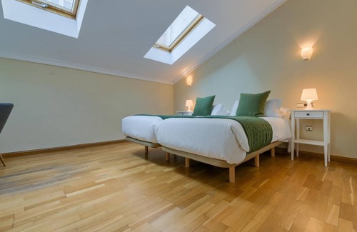 Ensanche Centro Apartment | 58 m² Apartment ∙ 2 bedrooms ∙ 4 guests