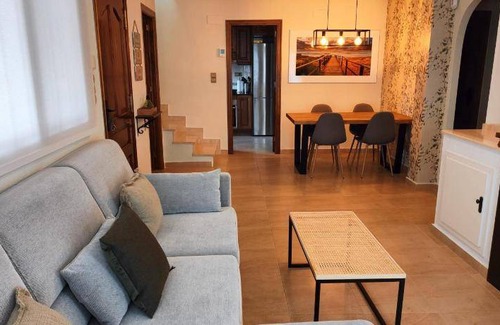 San Fulgencio Villa | 590 m² Villa ∙ 4 bedrooms ∙ 9 guests