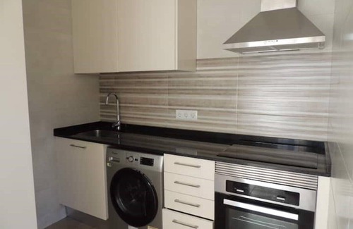 El Cabanyal Apartment | 5min to the beach, old fisherman's house, high-speed Wifi