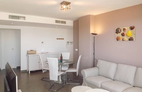 Platja de Piles Apartment | 60 m² Apartment ∙ 2 bedrooms ∙ 2 guests