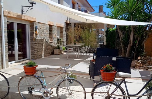 Deltebre House | 65 m² House ∙ 3 bedrooms ∙ 6 guests