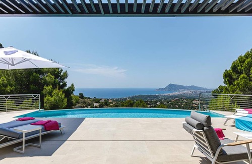 Altea la Vella Villa | 650 m² Villa ∙ 5 bedrooms ∙ 10 guests