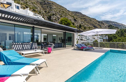 Altea la Vella Villa | 650 m² Villa ∙ 5 bedrooms ∙ 10 guests