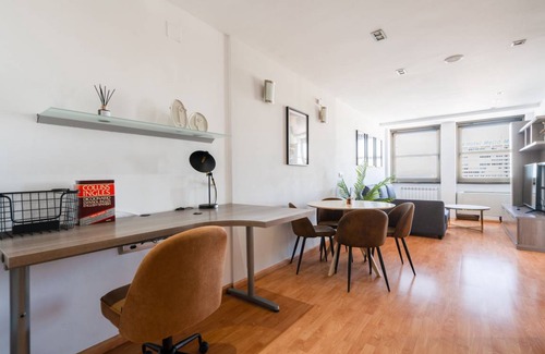 Moncloa - Arguelles Apartment | 70 m² Apartment ∙ 2 bedrooms ∙ 5 guests