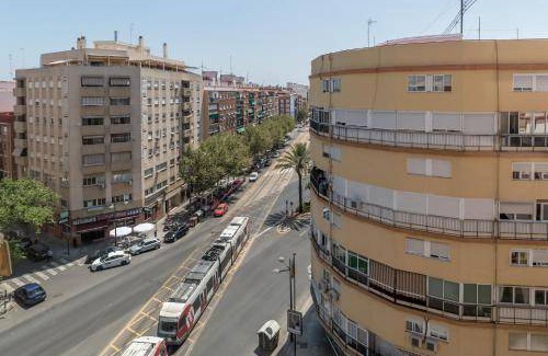 Trinitat Apartment | 80 m² Apartment ∙ 2 bedrooms ∙ 5 guests