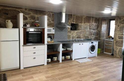 Covelo House | 90 m² House ∙ 2 bedrooms ∙ 4 guests