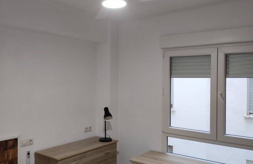 Patraix Resort | 90 m² Private room ∙ 1 bedroom ∙ 1 guest