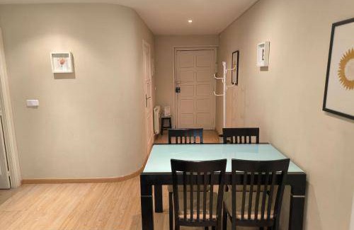 Ponferrada Apartment | 97 m² Apartment ∙ 3 bedrooms ∙ 6 guests