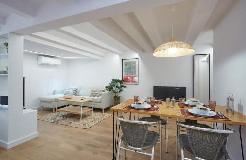 L'Antiga Esquerra de l'Eixample Apartment | Acogedor apartamento en el Eixample