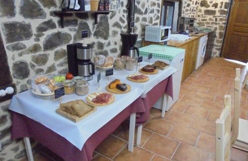 Traslavina Hostel | Albergue Areitz Soroa