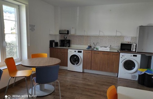 Castro Urdiales Hostel | Albergue de Santullán