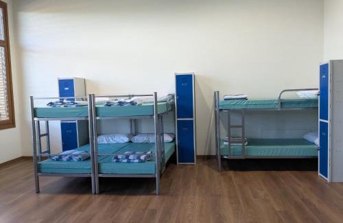 Bulbuente Hostel | Albergue Municipal Las Escuelas