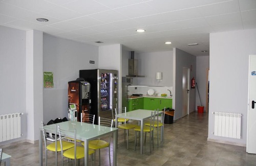 Palas de Rei Hostel | Albergue Outeiro