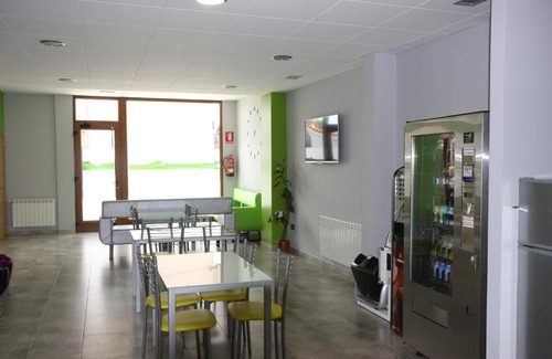 Palas de Rei Hostel | Albergue Outeiro