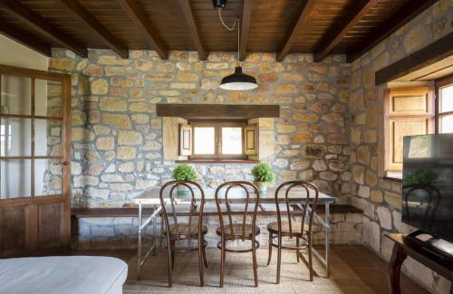 Guemes House | Alojamiento Rural Casa Roble -13802