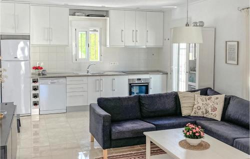 El Chaparral House | Amazing Home In El Chaparral With Wifi