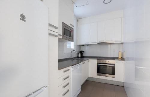 Esquerra de l'Eixample Apartment | ApartEasy - Casanova Elegance