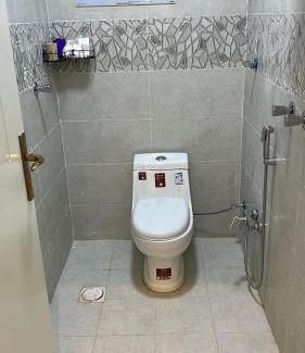 Tabuk Apartment | Apartment Room Lounge & Bathroom