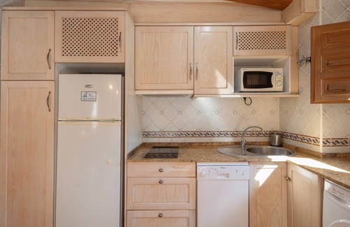 Daroca Apartment | Apartment 'Zayda' with Balcony, Wi-Fi and Air Conditioning