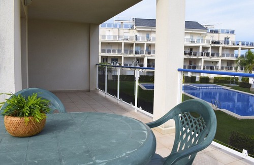 Oliva Apartment | Beautiful and comfortable apartment in Oliva, on the Costa Blanca, Spain with communal pool for 6 persons