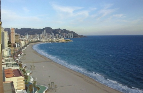 Cala Apartment | Beautiful apartment of 115 m2, facing the sea, with incredible views. Central.