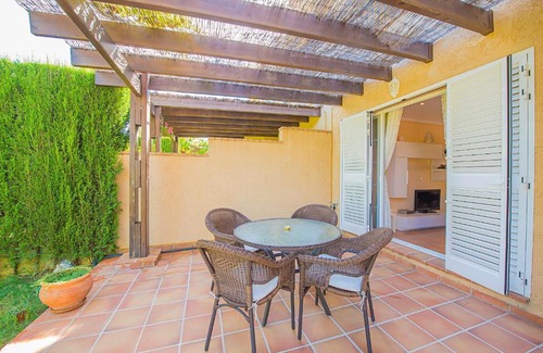 Casas de Torrat House | Bungalow Azalea - PlusHolidays