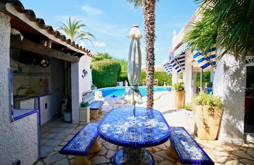Denia Villa | Campuso BH
