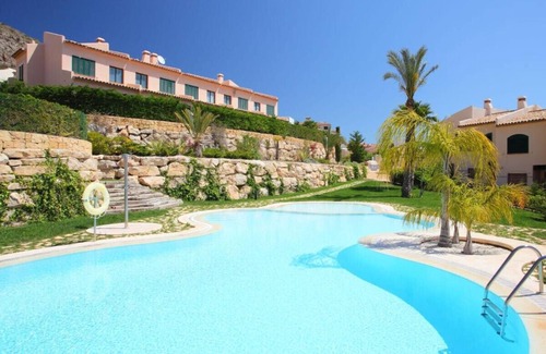 Golf Bahia House | Casa MATTEO Sierra Cortina by Costa Activa Rentals