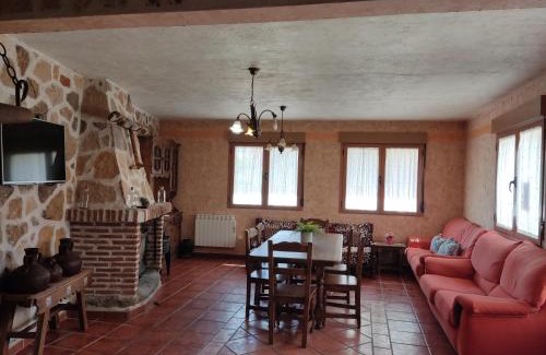 Navaluenga Apartment | Casa Rural El Pajar Navaluenga