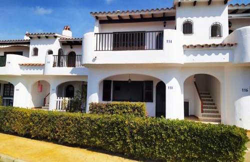 Sant Jaume Mediterrani Apartment | Cheap & Chic Apartamentos en Son Bou de 2 dormitorios