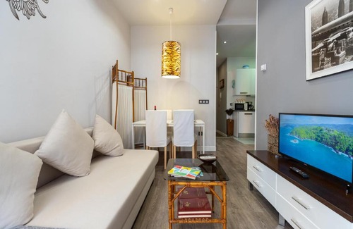 Embajadores Apartment | EL RASTRO - Cozy Apartment in the Center