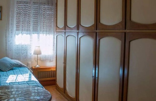La Nova Esquerra de l'Eixample Resort | 130 m² Private room ∙ 1 bedroom ∙ 1 guest