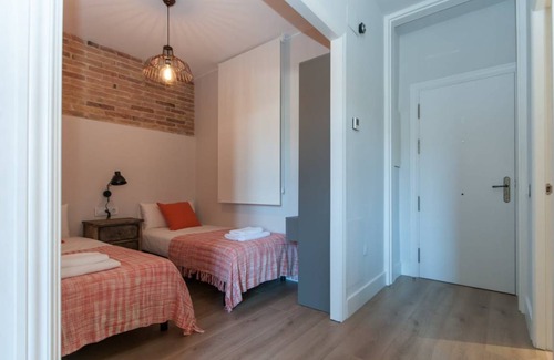 Esquerra de l'Eixample Apartment | 55 m² Apartment ∙ 2 bedrooms ∙ 4 guests