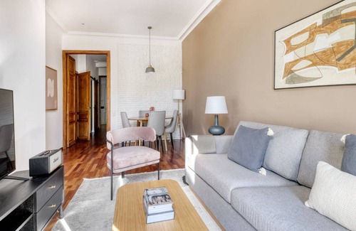 La Nova Esquerra de l'Eixample Apartment | 92 m² Apartment ∙ 2 bedrooms ∙ 4 guests