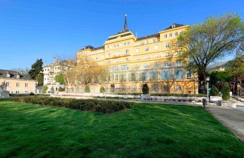 San Lorenzo de El Escorial Hotel | 28 m² Hotel ∙ 127 guests