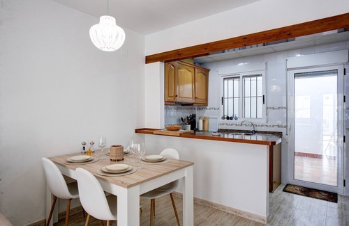 Vergel House | Holiday Home 'Historia' with Private Pool, Private Terrace and Wi-Fi