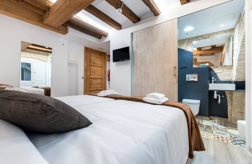 Old Town Hostel | Hostal 977