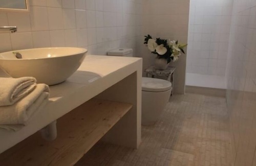 Ibiza City Centre Hostel | Hostal Juanita