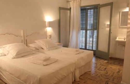 Ibiza City Centre Hostel | Hostal Juanita