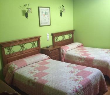 Cilleruelo de Bezana Hostel | Hostal Monica
