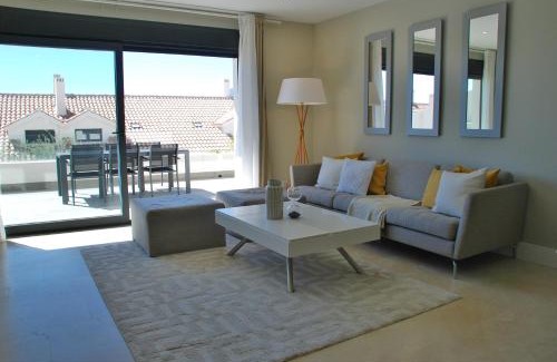 New Golden Mile Apartment | Luxurious Apartment In Beautiful Settings