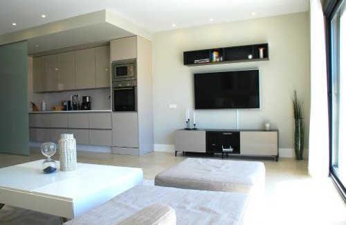 New Golden Mile Apartment | Luxurious Apartment In Beautiful Settings