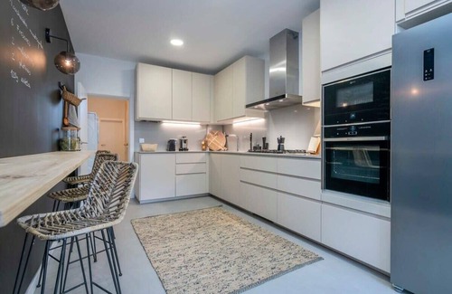 Eixample Apartment | Luxury 4-bedrooms in Rambla de Catalunya